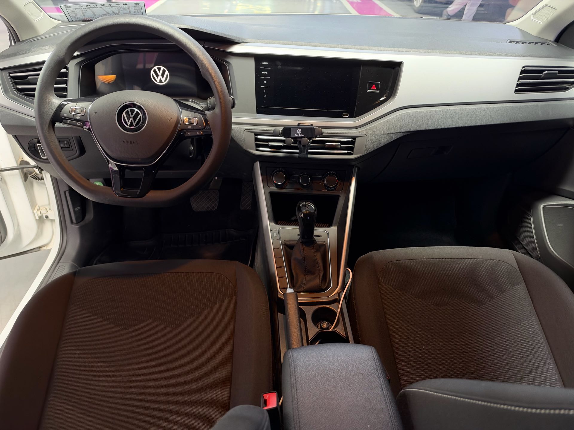 Volkswagen Polo 2023 #6 Volkswagen Polo 2023 صورة سيارة #6