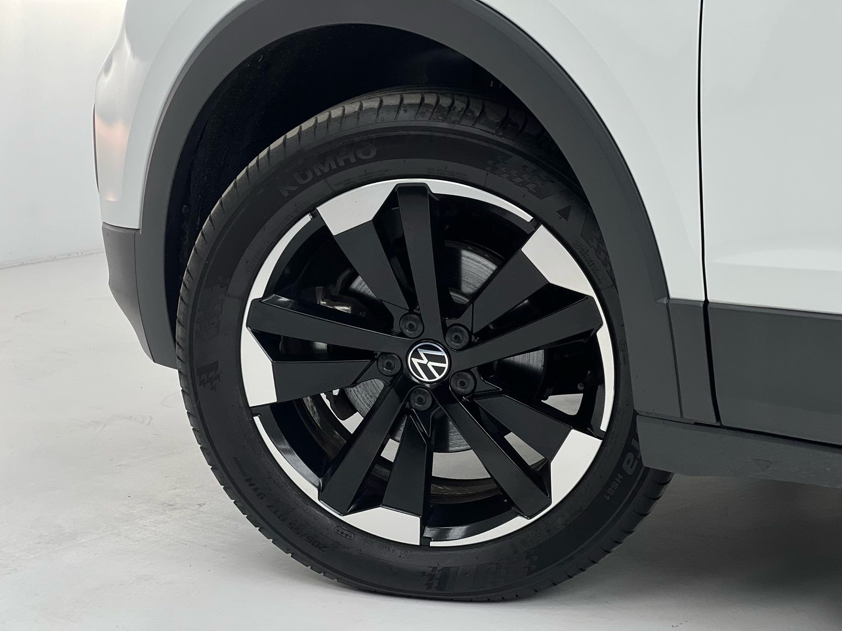 Volkswagen Tacqua 2022 imagem de carro #8