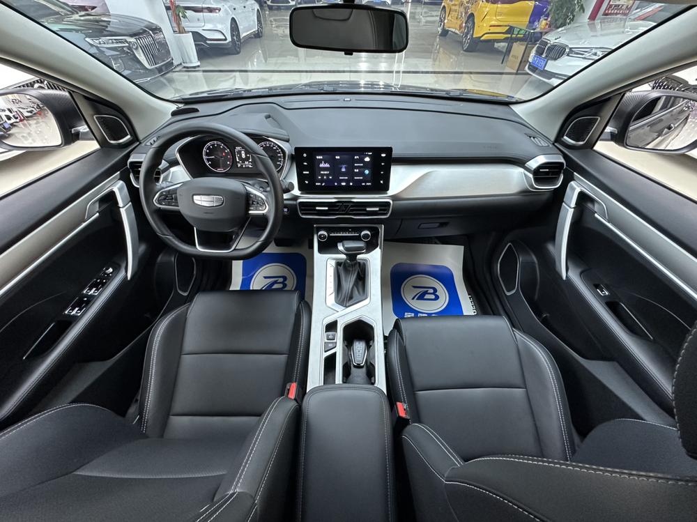 GEELY Coolray 2025 #10 GEELY Coolray 2025 car image #10