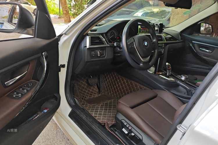BMW 3 Series 2019 #18 BMW 3 Series 2019 car image #18