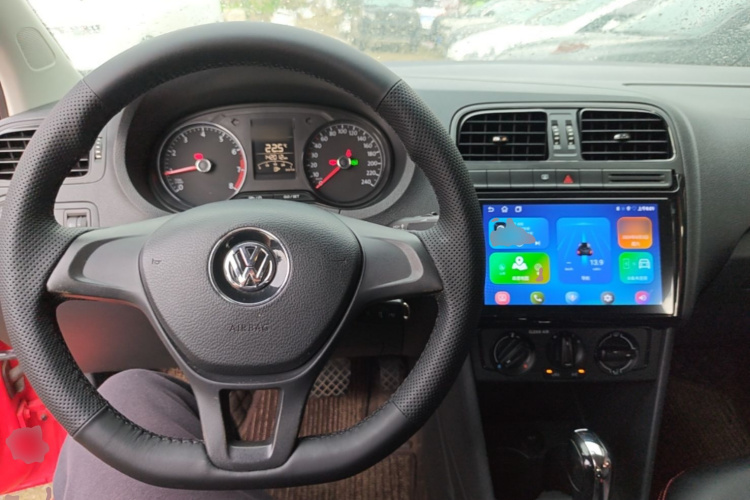 Volkswagen Polo 2017 #10 Volkswagen Polo 2017 car image #10
