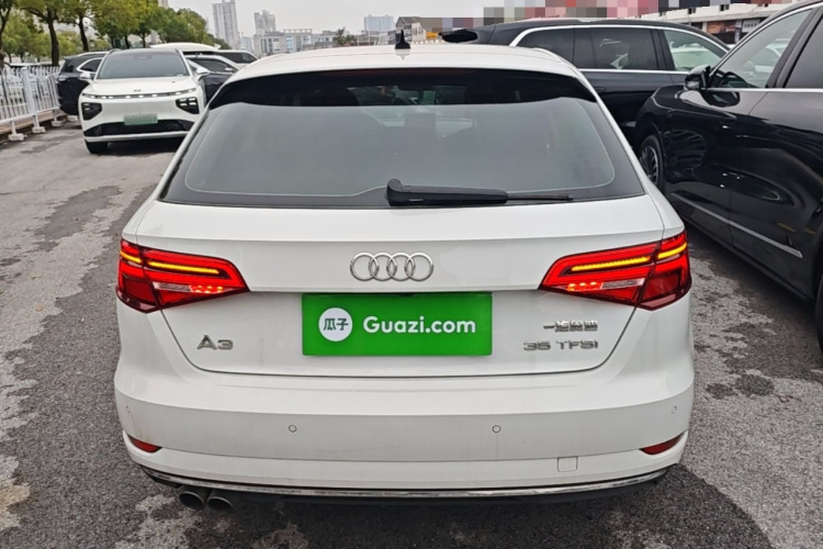 Audi A3 2019 изображение автомобиля #6
