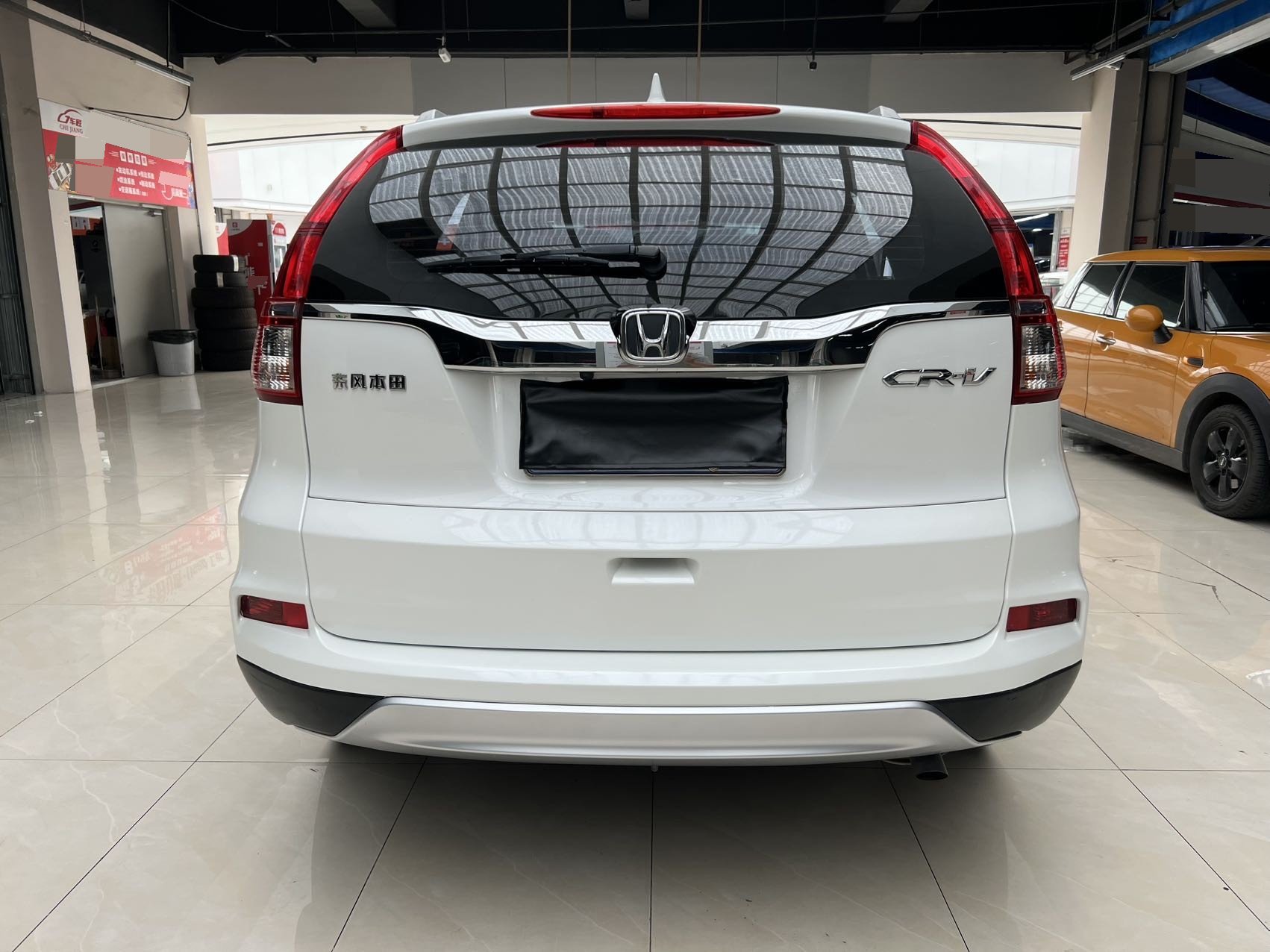 Honda CR-V 2017 immagine di auto #5