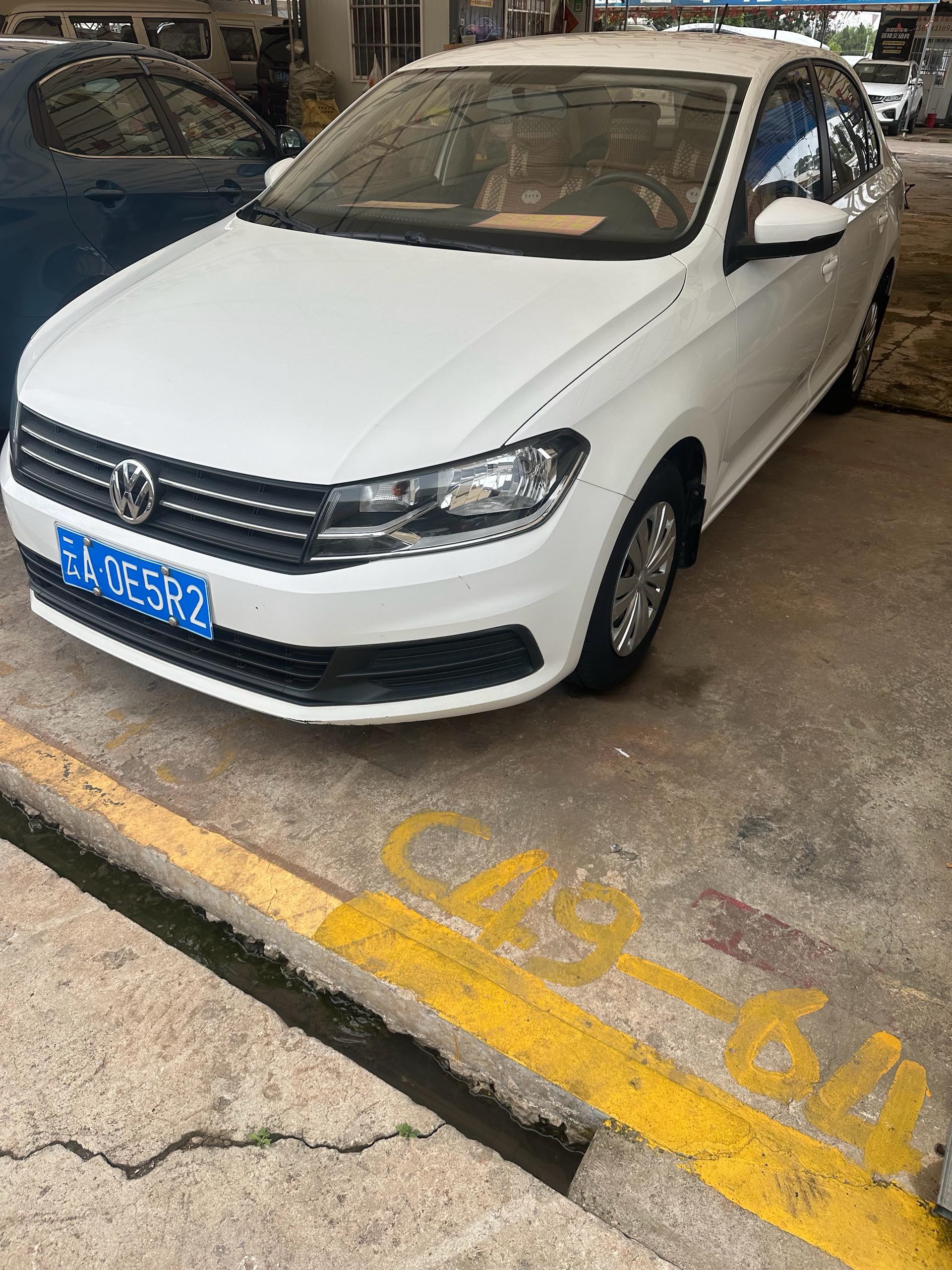 Volkswagen Santana 2017 car image 