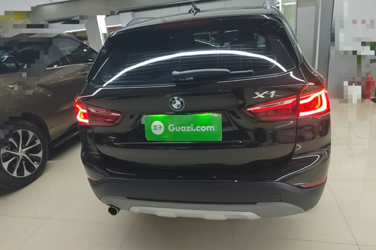 BMW X1 2017 #4 BMW X1 2017 car image #4