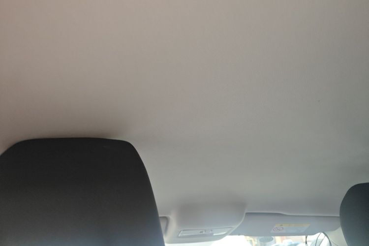 Volkswagen Polo 2017 car image #20