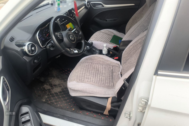MG ZS 2019 car image #17