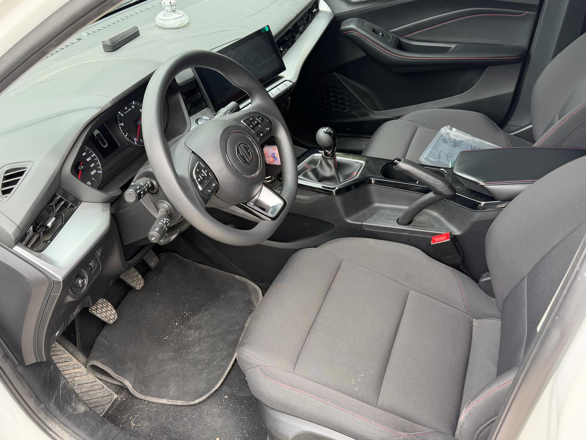 MG 5 2023 car image #4