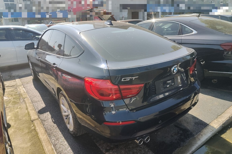 BMW 3 Series GT 2019 #5 BMW 3 Series GT 2019 car image #5
