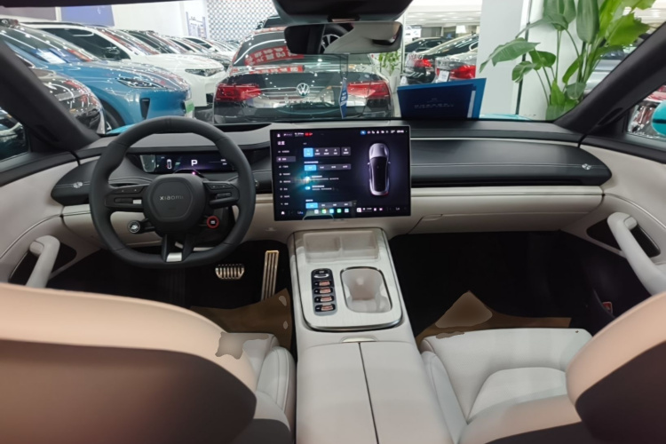 MI SU7 2025 car image #10