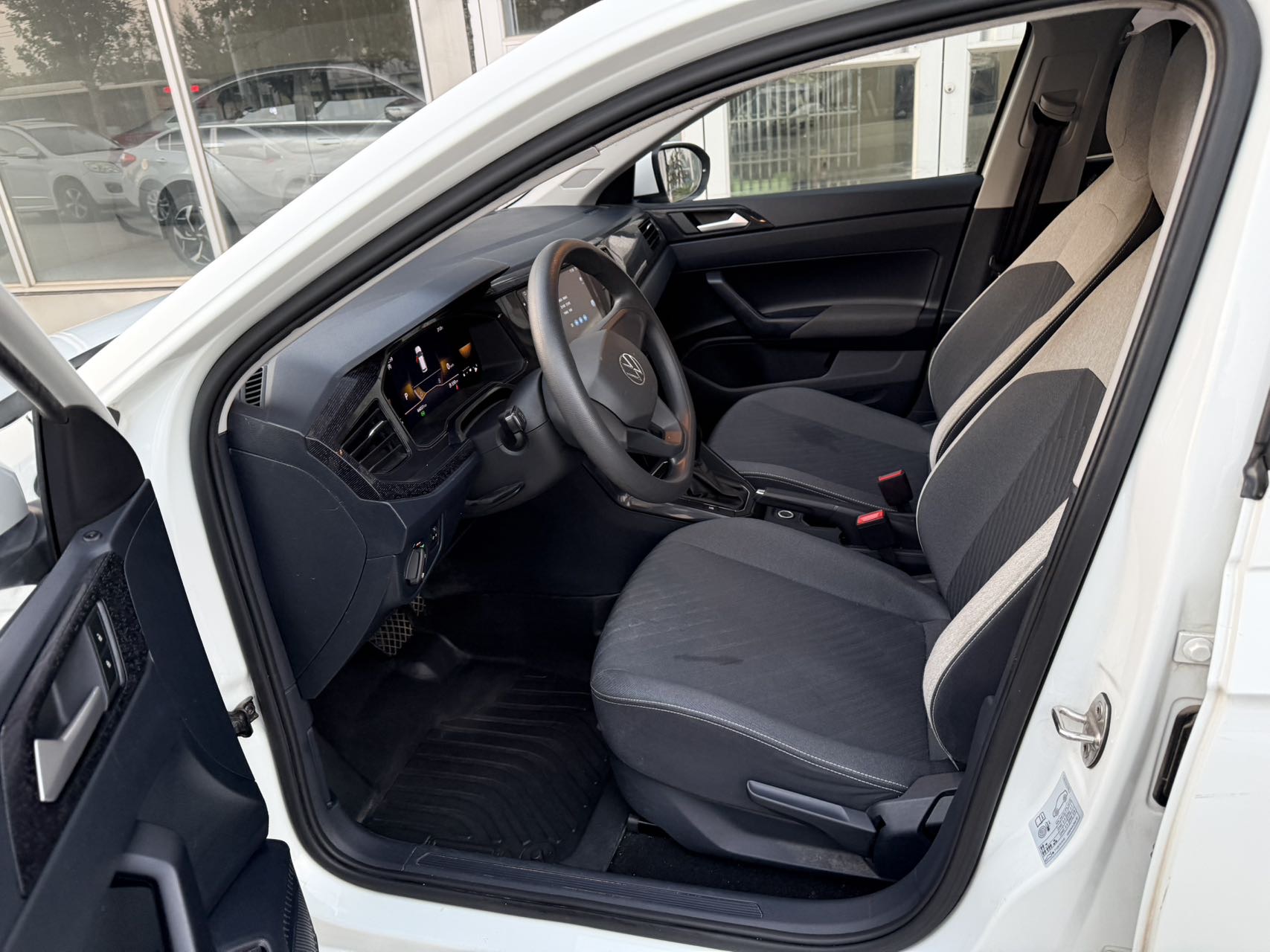 Volkswagen Lavida 2024 immagine di auto #4