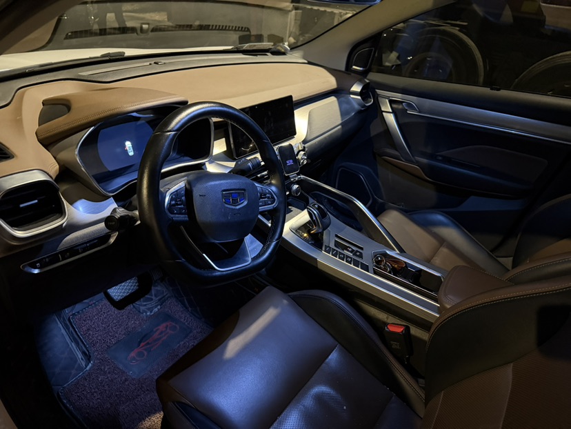 GEELY Coolray 2019 #4 GEELY Coolray 2019 изображение автомобиля #4