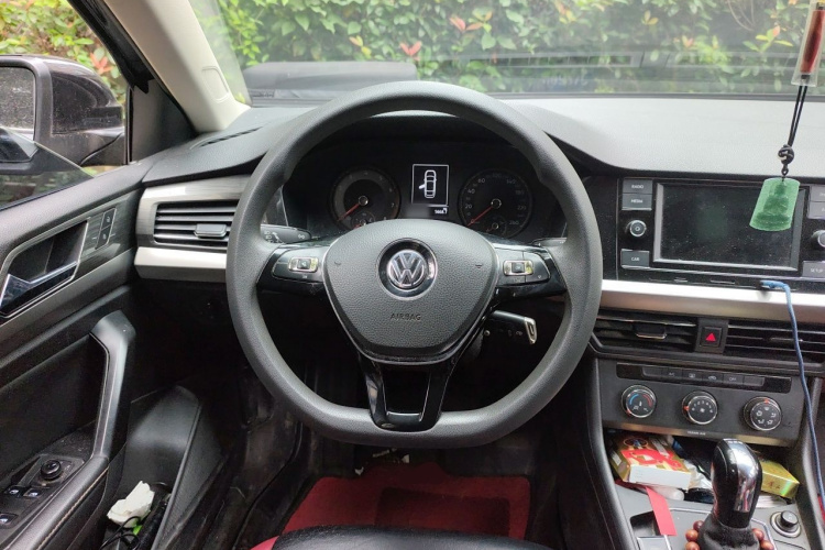 Volkswagen Lavida 2019 #11 Volkswagen Lavida 2019 car image #11