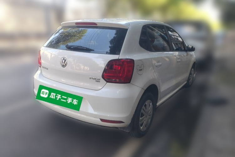 Volkswagen Polo 2019 car image #5