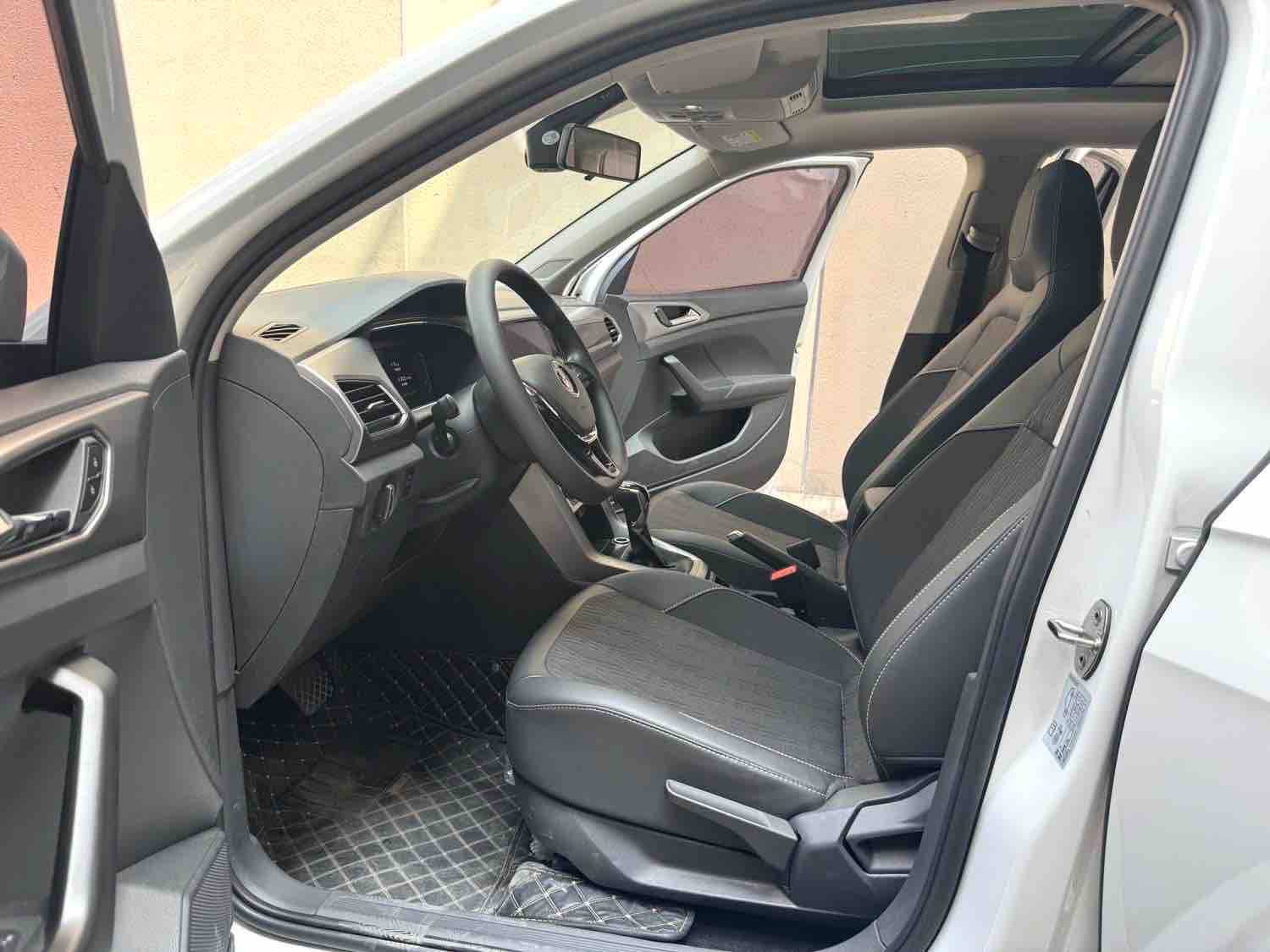 Volkswagen T-Cross 2023 #6 Volkswagen T-Cross 2023 immagine di auto #6