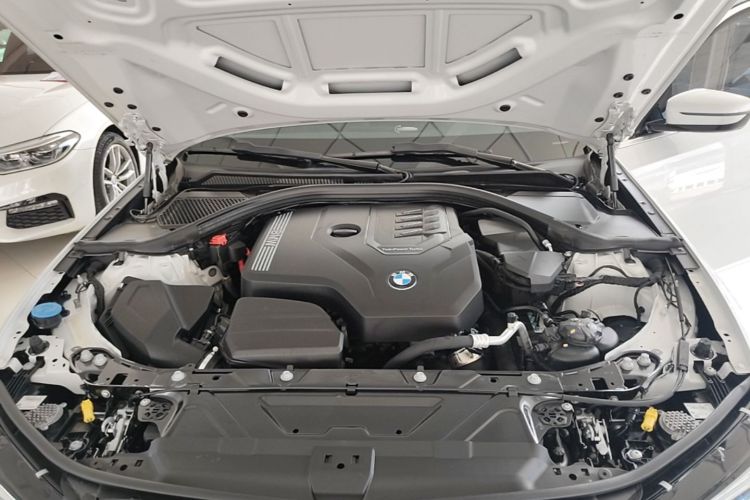 BMW 3 Series 2021 #20 BMW 3 Series 2021 car image #20