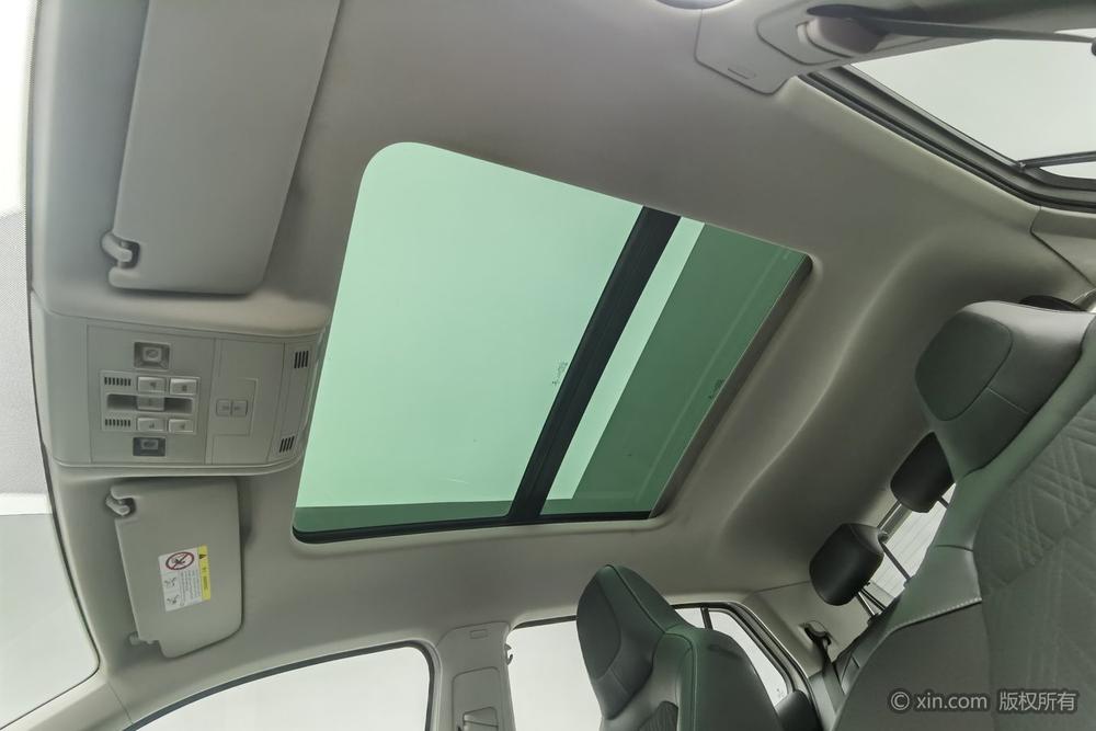 Volkswagen T-Cross 2021 car image #21