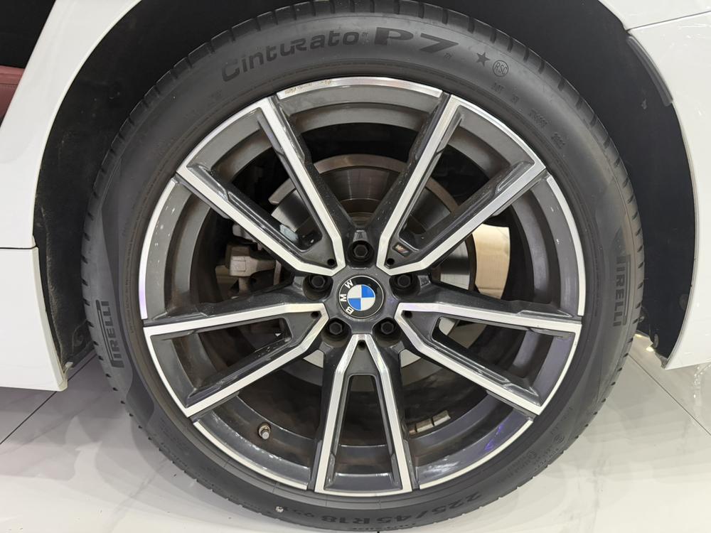 BMW 3 Series 2022 #9 BMW 3 Series 2022 car image #9
