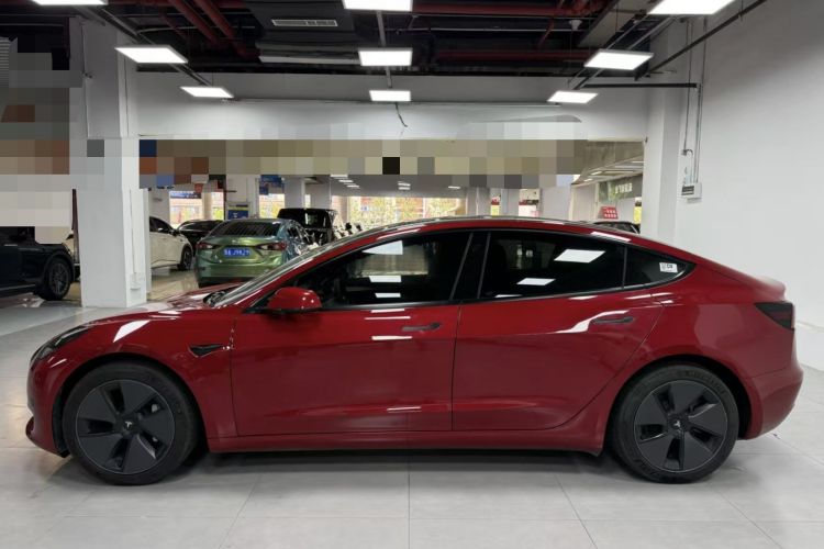 Tesla Model 3 2022 car image #11