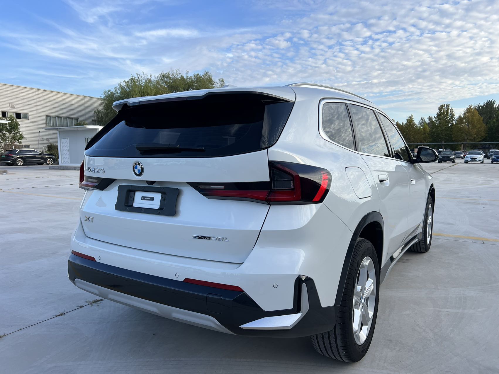 BMW X1 2023 car image #6