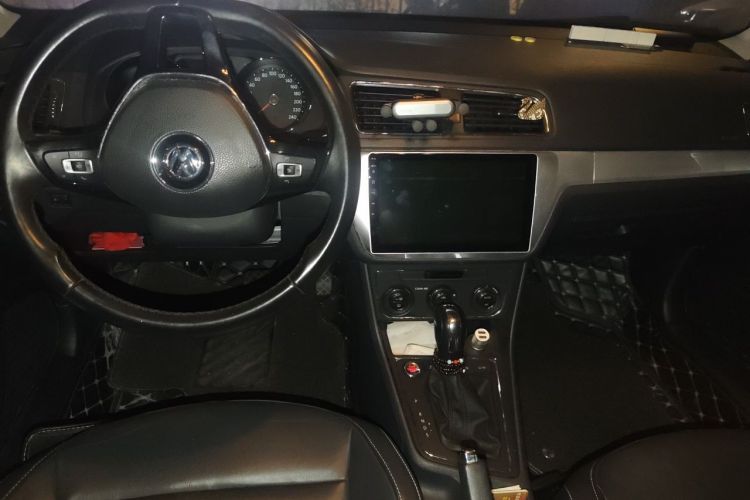 Volkswagen Lavida 2017 car image #7