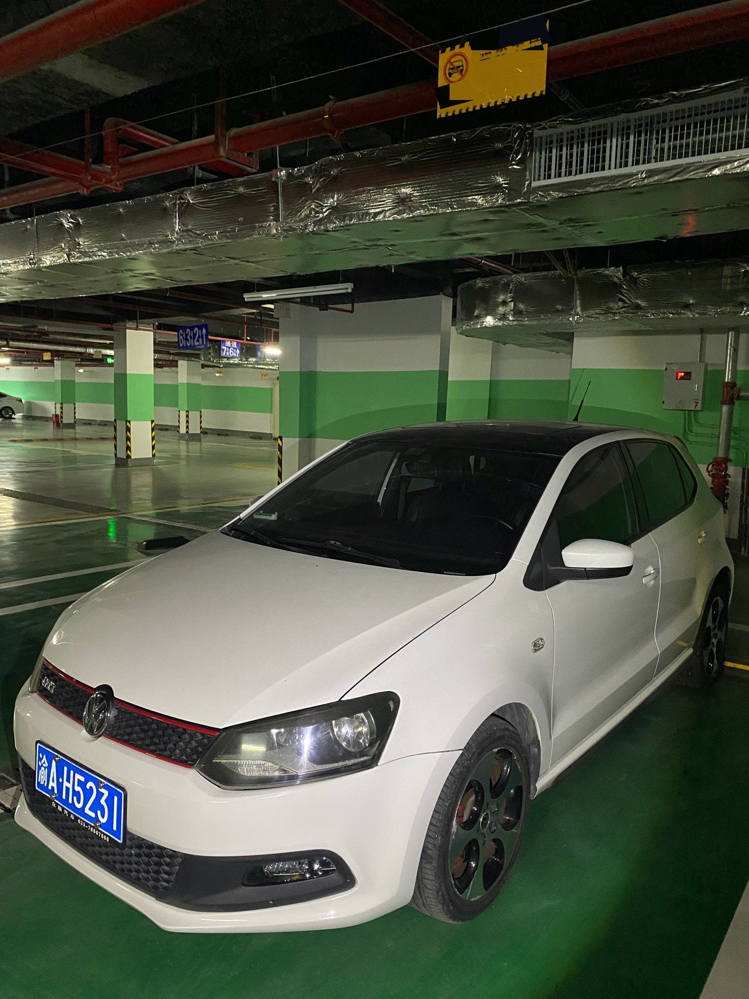 2014 2014 car image