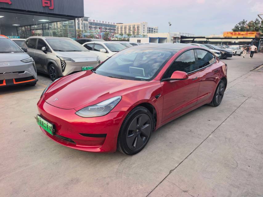 Tesla Model 3 2023 car image 