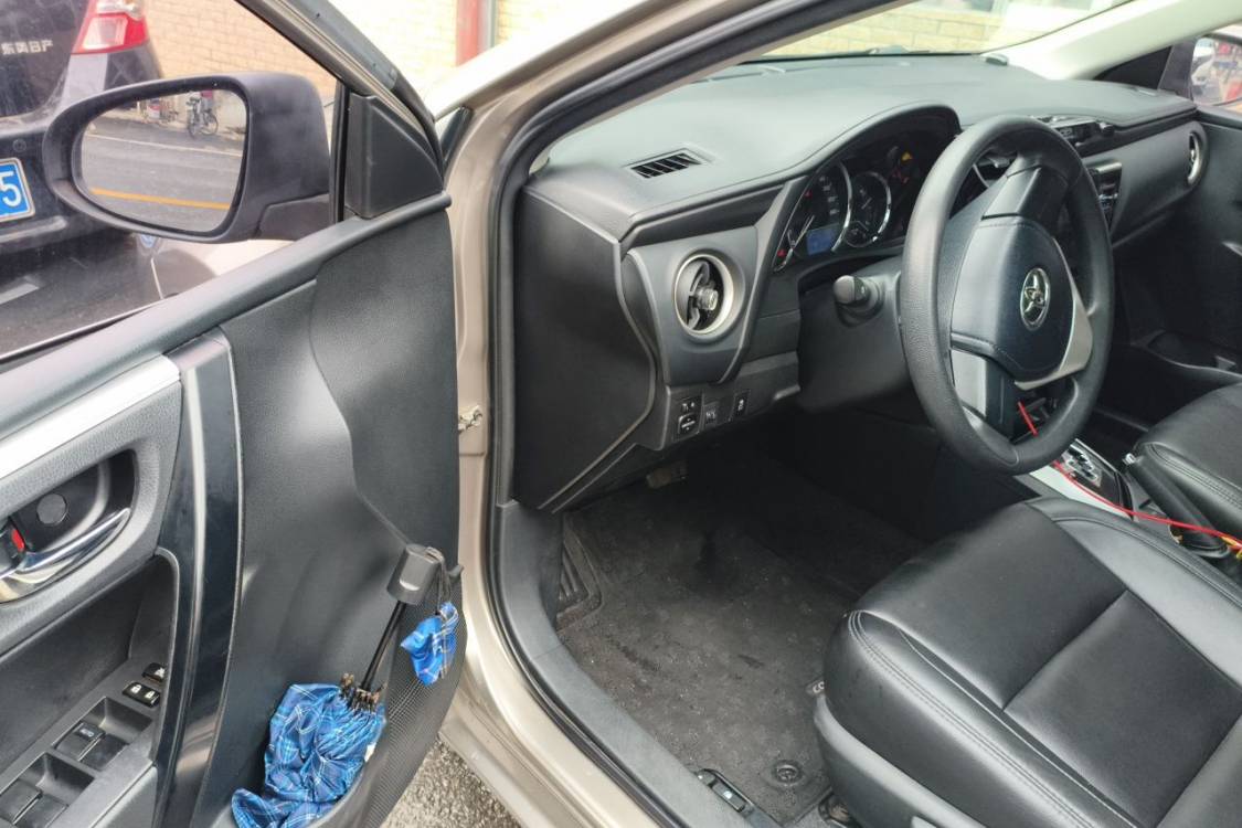 Toyota Corolla 2019 #13 Toyota Corolla 2019 car image #13