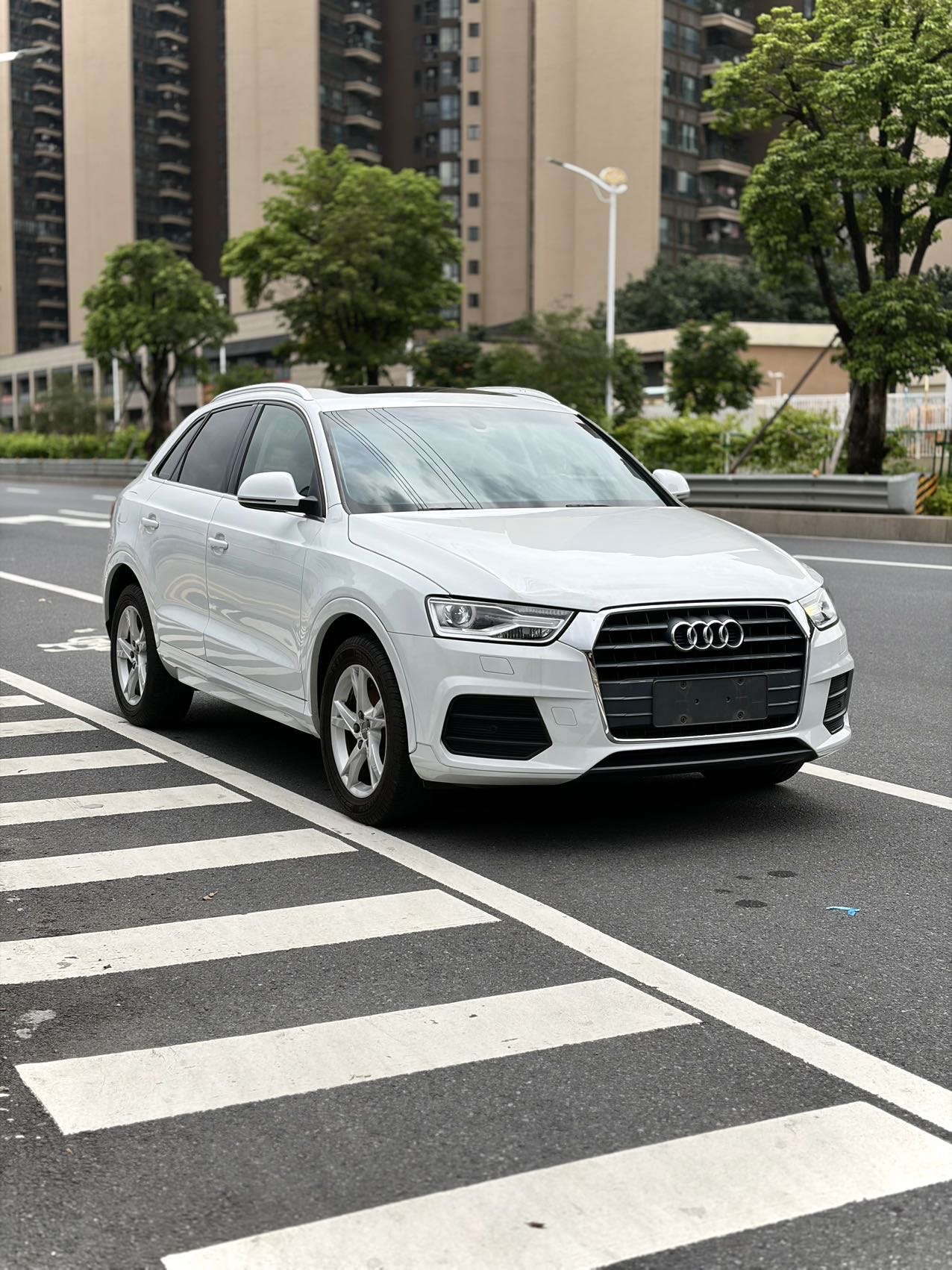 Audi Q3 2016 Audi Q3 2016 immagine di auto