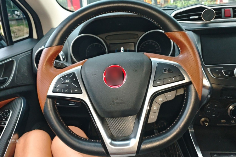 BYD Yuan 2016 #12 BYD Yuan 2016 car image #12
