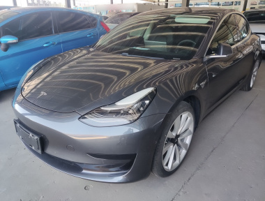 Tesla Model 3 2020 Tesla Model 3 2020 immagine di auto