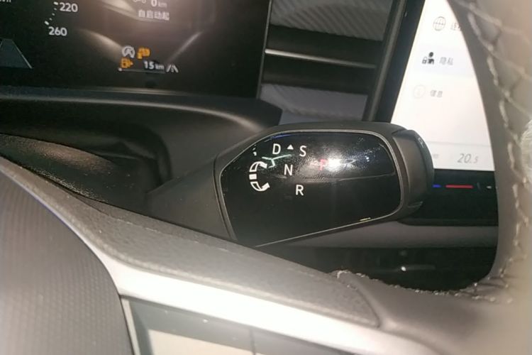 Volkswagen Lavida 2026 car image #14