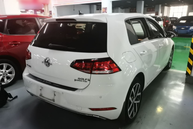 Volkswagen Golf 2020 #5 Volkswagen Golf 2020 car image #5