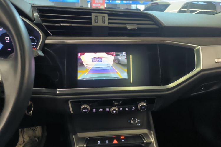 Audi Q3 2019 #25 Audi Q3 2019 immagine di auto #25