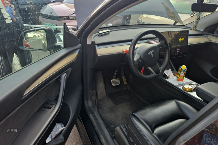 Tesla Model Y 2022 #18 Tesla Model Y 2022 car image #18