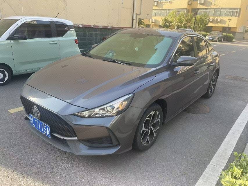MG 5 2022 immagine di auto 