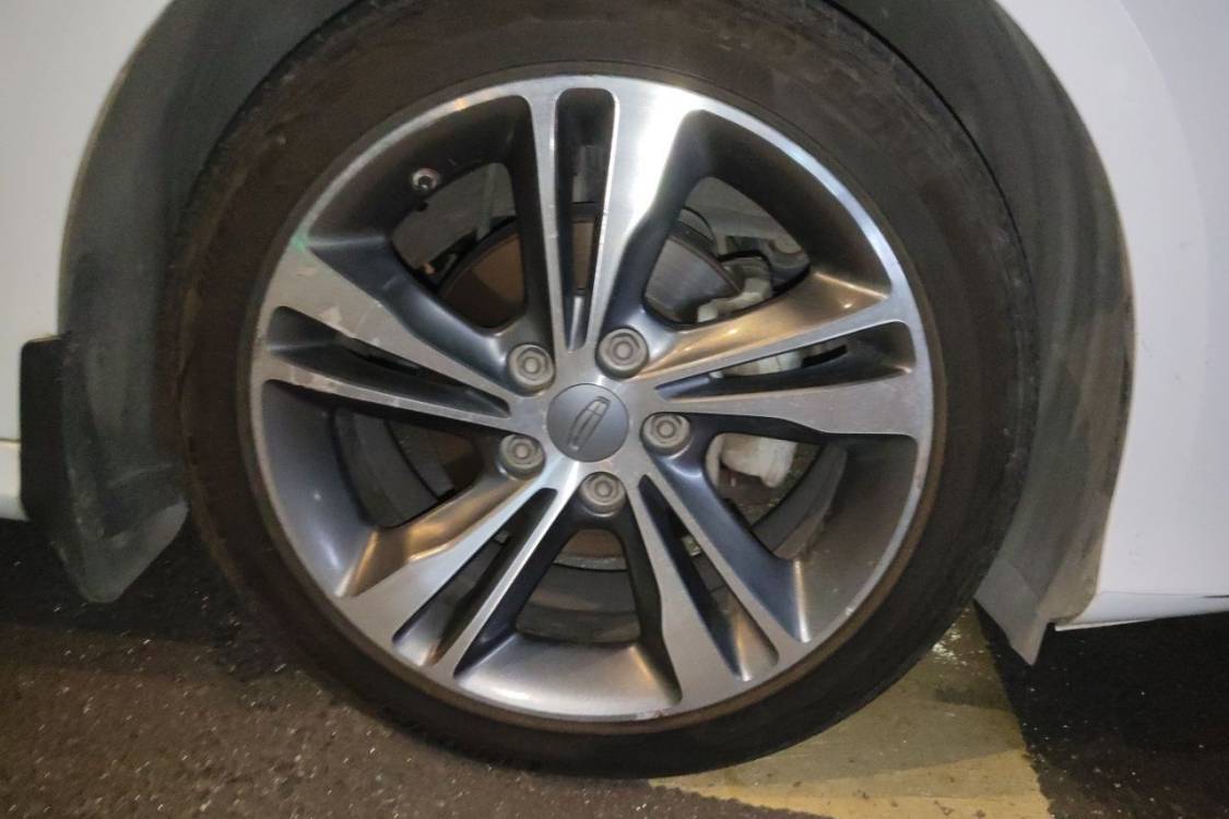 GEELY Binray 2020 #9 GEELY Binray 2020 صورة سيارة #9