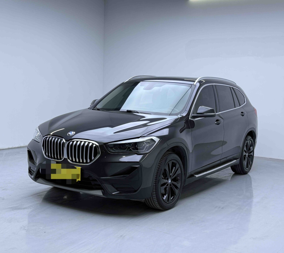 BMW X1 2021 BMW X1 2021 car image