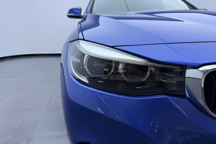 BMW 3 Series GT 2019 #22 BMW 3 Series GT 2019 car image #22