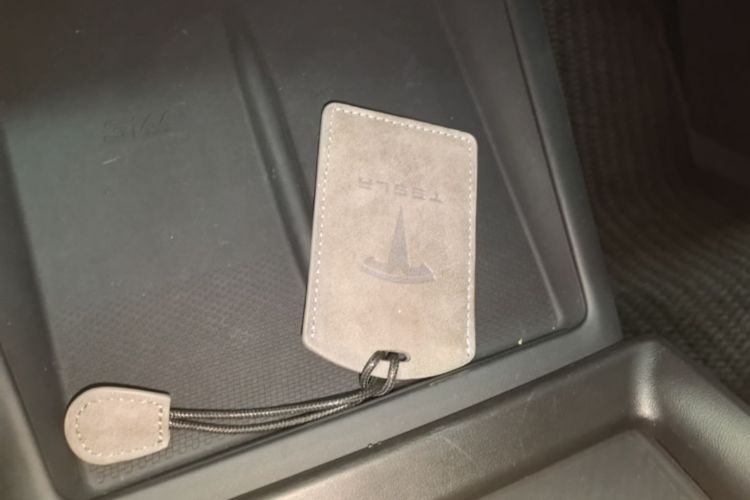 Tesla Model 3 2026 imagen de coche #14