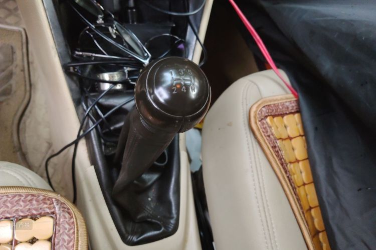 Toyota Vios 2015 car image #16