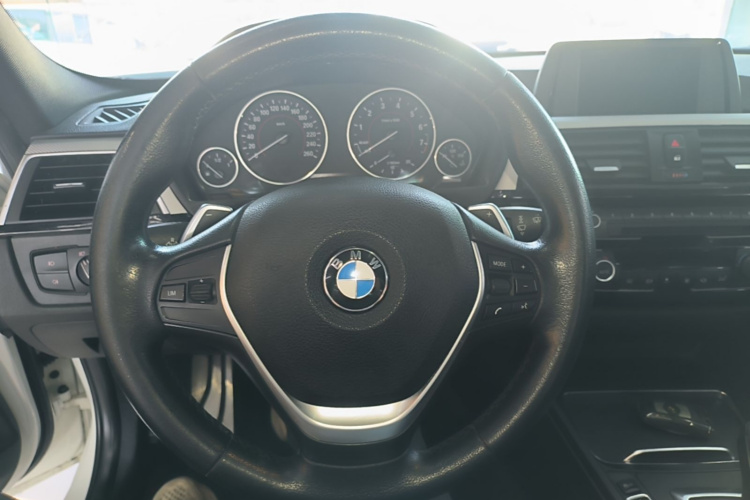 BMW 3 Series 2016 #11 BMW 3 Series 2016 car image #11