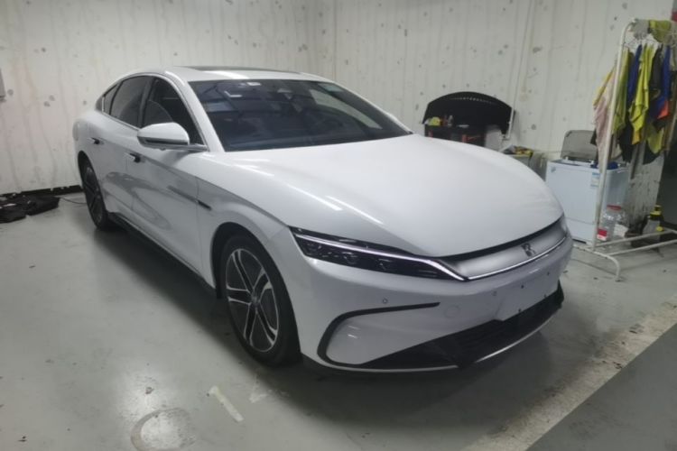 BYD Han 2023 #4 BYD Han 2023 car image #4
