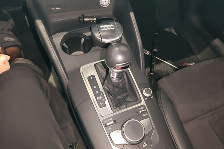Audi A3 2018 #14 Audi A3 2018 car image #14