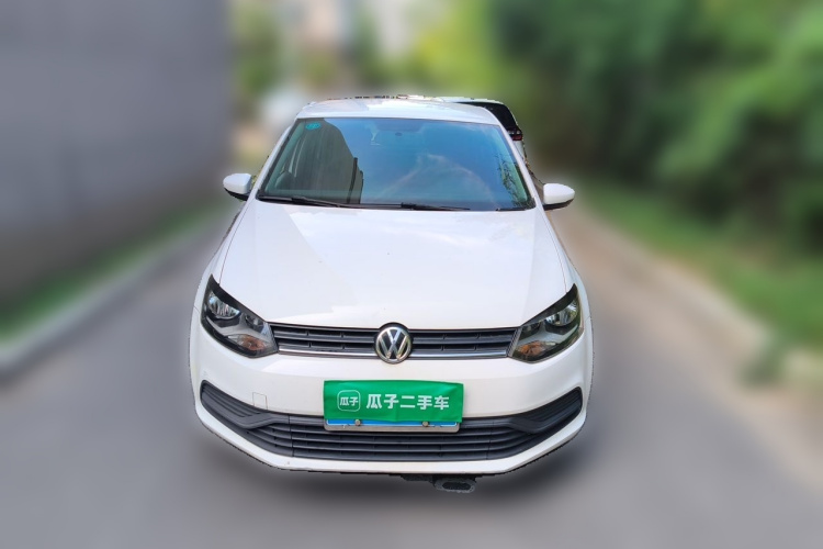 Volkswagen Polo 2017 car image #3