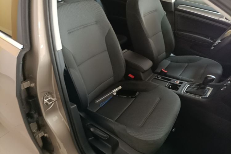 Volkswagen Golf 2018 #24 Volkswagen Golf 2018 car image #24