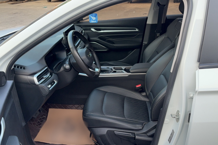 GEELY Emgrand 2023 #16 GEELY Emgrand 2023 car image #16