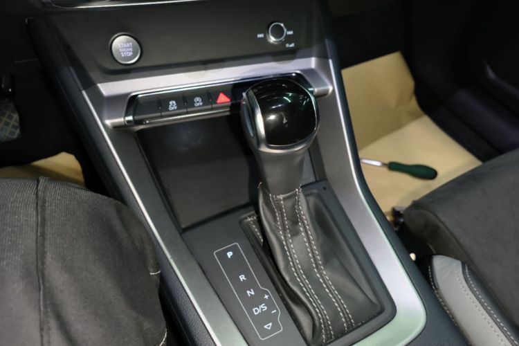 Audi Q3 2019 #14 Audi Q3 2019 immagine di auto #14