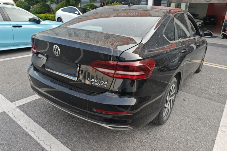 Volkswagen Lavida 2022 car image #5