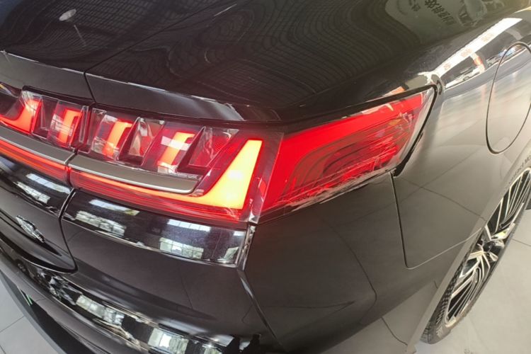 BYD Han 2022 #8 BYD Han 2022 car image #8